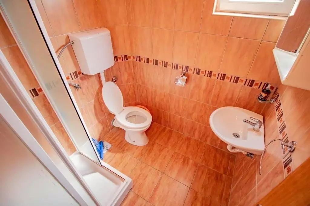 Hotels 340m² in Montenegro, Dobra Voda. Priced at 300000€ rent photo-9