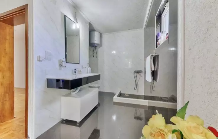 Flat 144m² in Montenegro, Dobra Voda. Priced at 235000€ rent photo-6