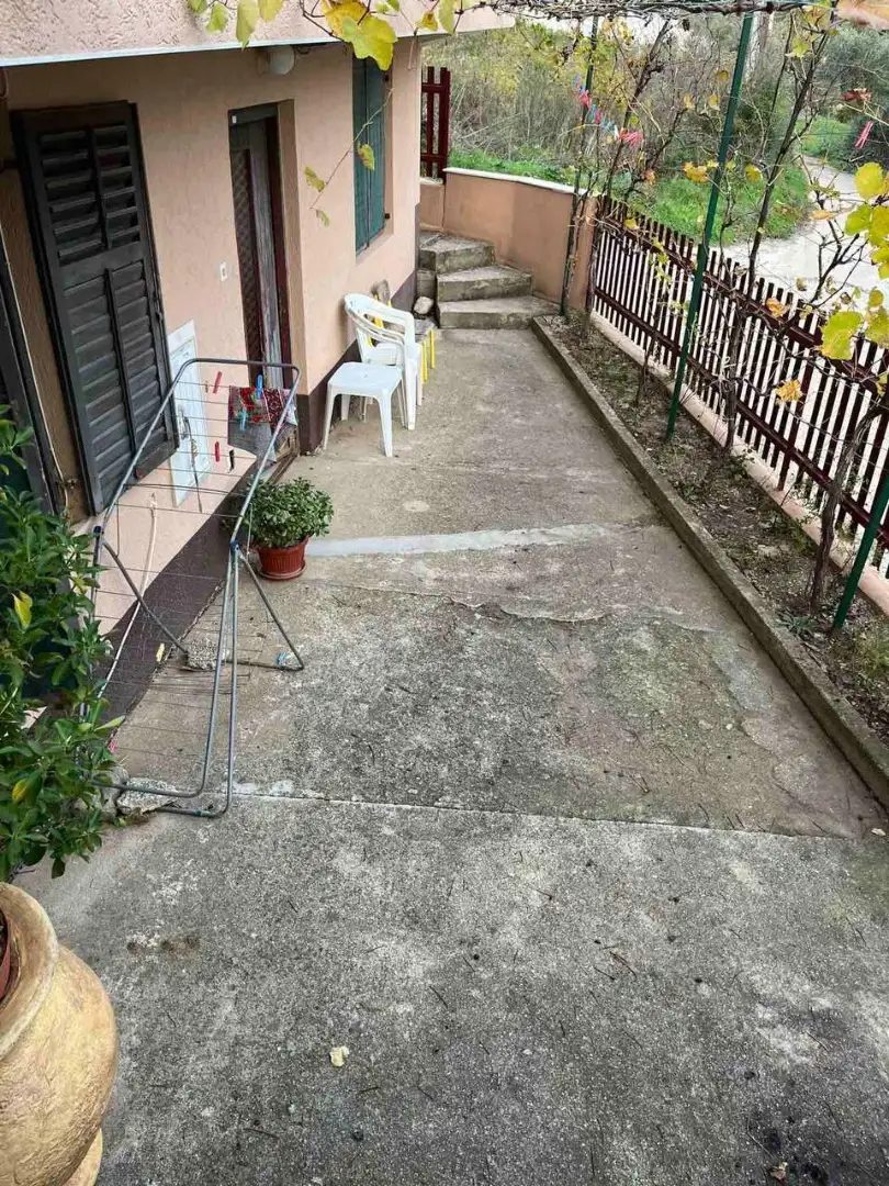 House 300m² in Montenegro, Bar. Priced at 350000€ rent photo-8