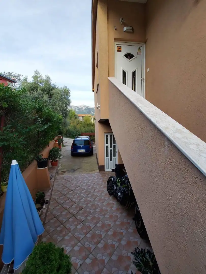 House 300m² in Montenegro, Bar. Priced at 350000€ rent photo-13