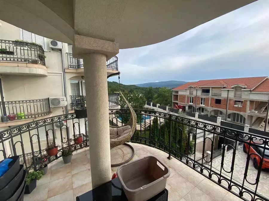 Flat 80m² in Montenegro, Kotor. Priced at 160000€ rent photo-2