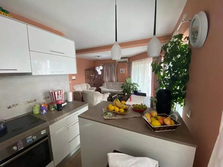 Flat 80m² in Montenegro, Kotor. Priced at 160000€ rent photo-9