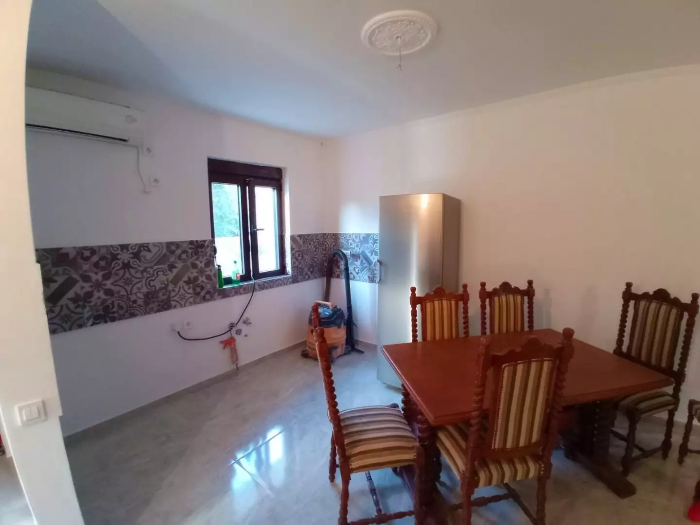 Villa 384m² in Montenegro, Herceg Novi. Priced at 1312000€ rent photo-8