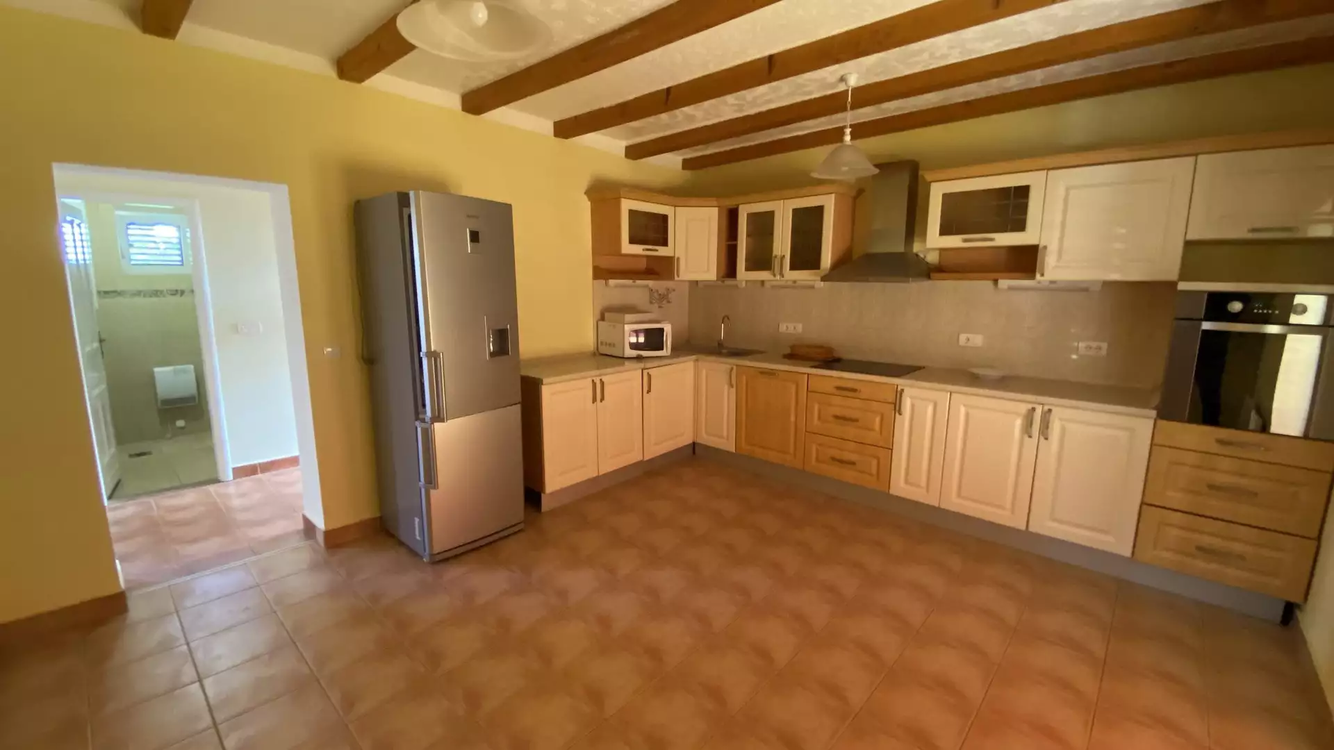 House 185m² in Montenegro, Denovici. Priced at 270000€ rent photo-3
