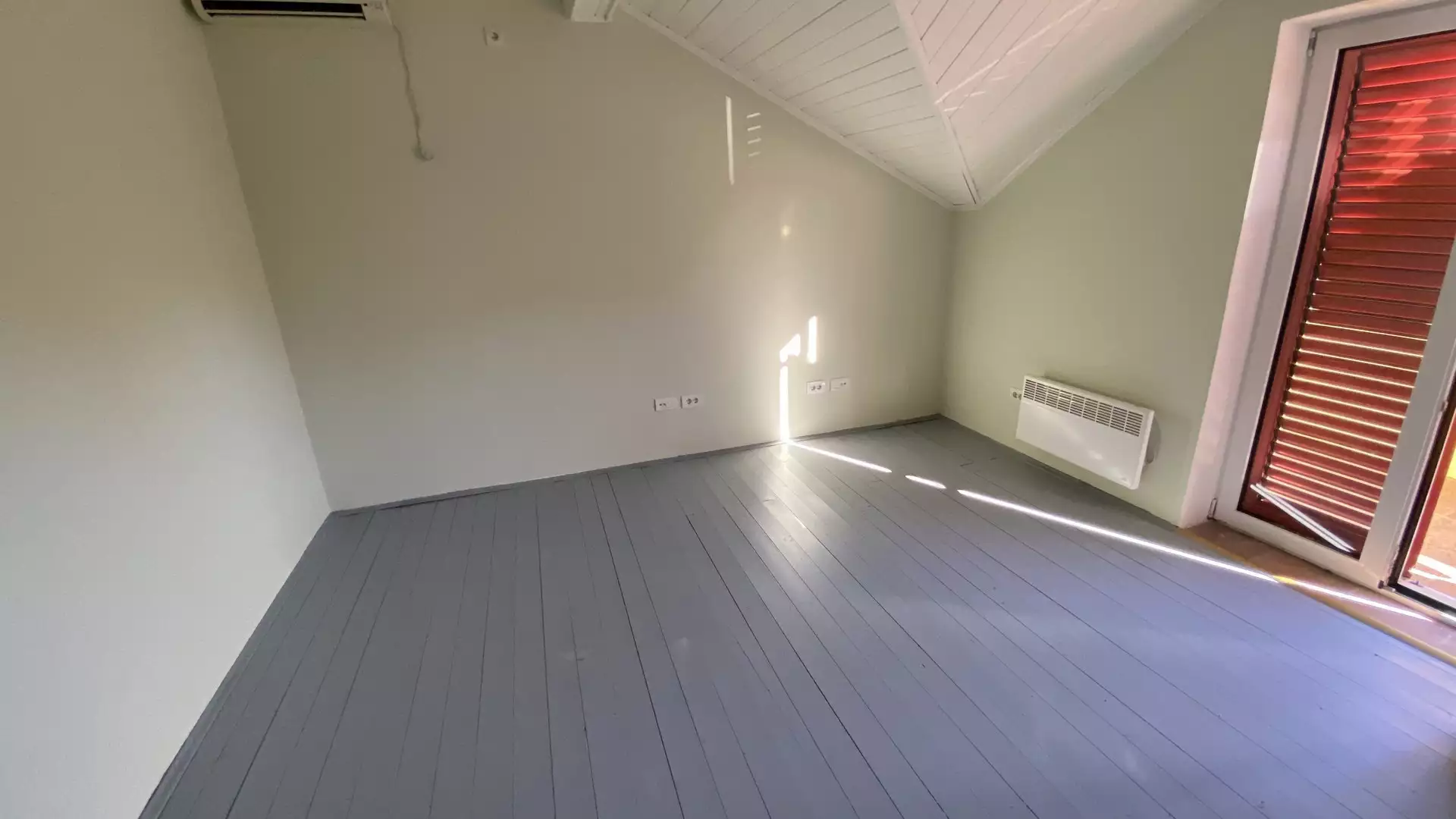House 185m² in Montenegro, Denovici. Priced at 270000€ rent photo-11