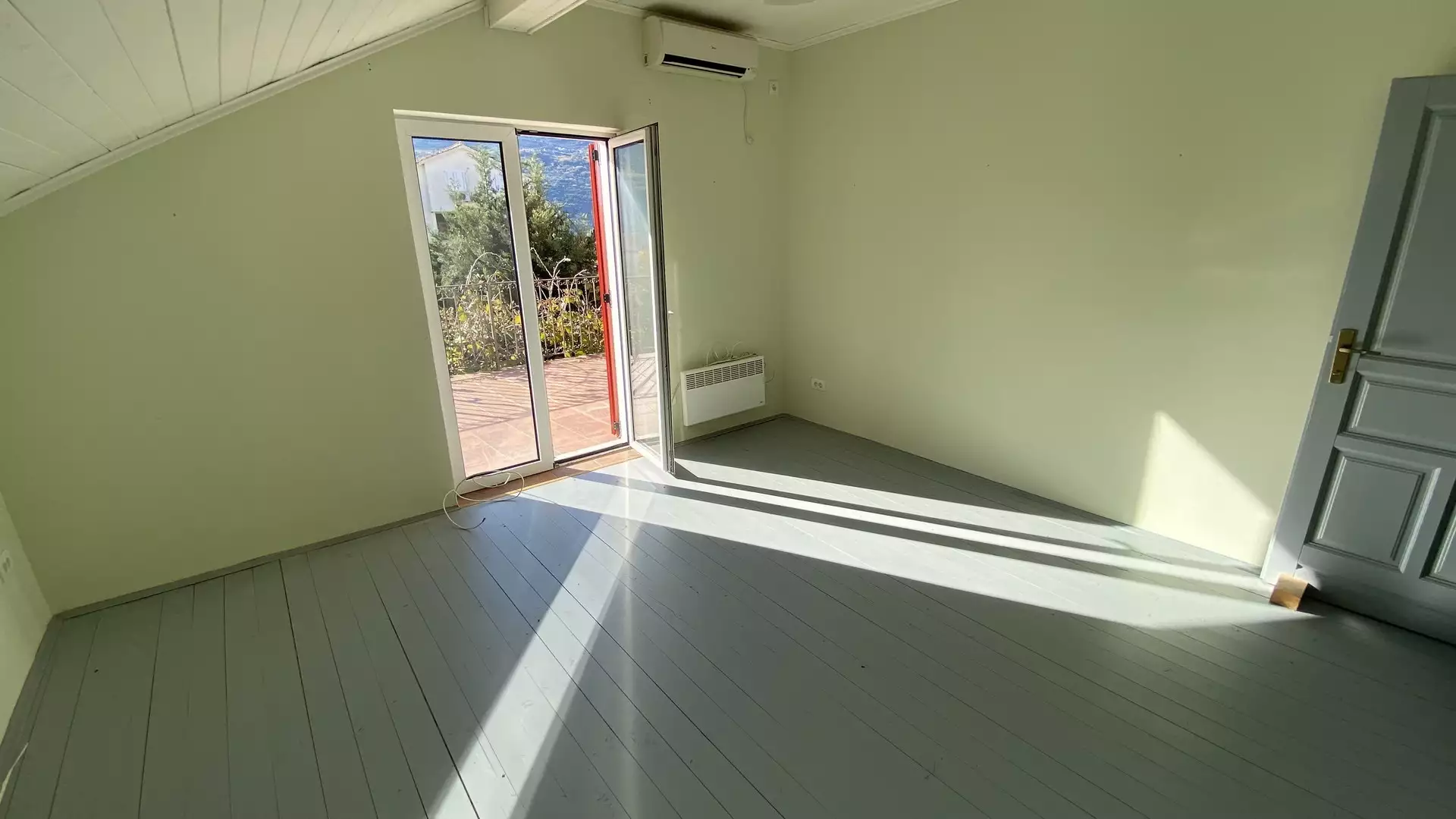 House 185m² in Montenegro, Denovici. Priced at 270000€ rent photo-18