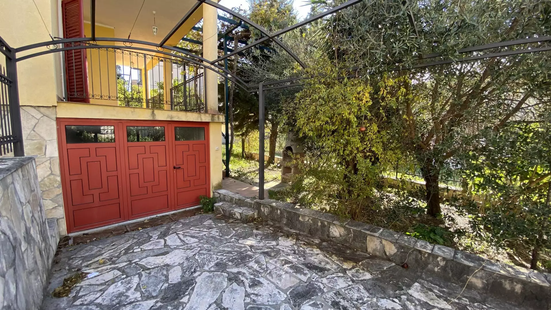 House 185m² in Montenegro, Denovici. Priced at 270000€ rent photo-20