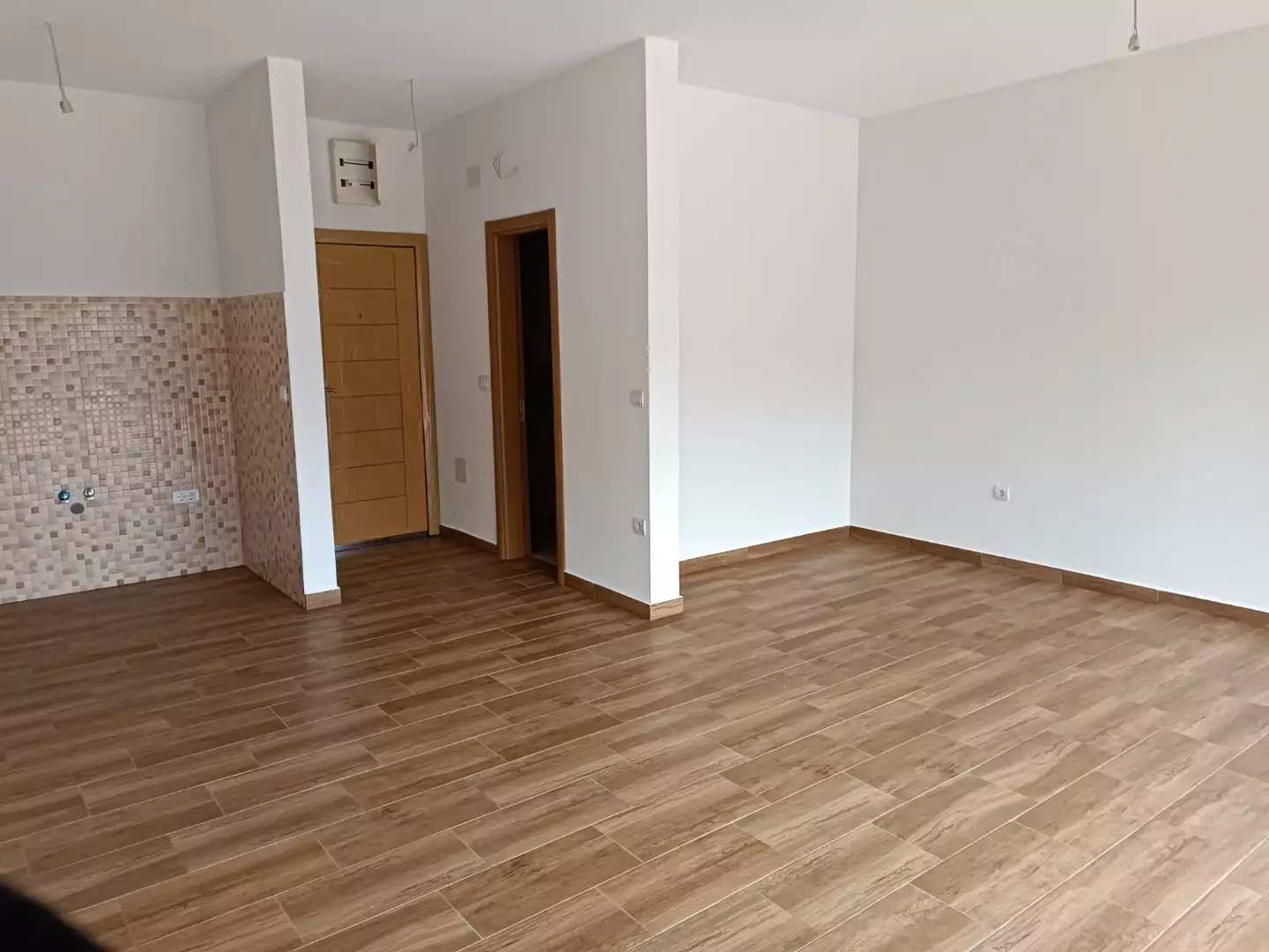 Flat 40m² in Montenegro, Sutomore. Priced at 94000€ rent photo-6