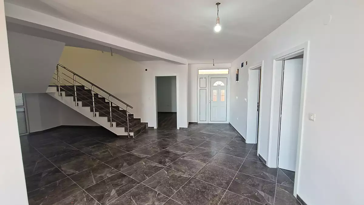 Villa 150m² in Montenegro, Dobra Voda. Priced at 397000€ rent photo-7