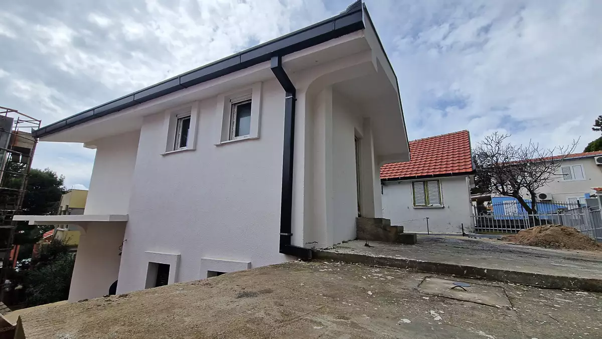 House 95m² in Montenegro, Bar. Priced at 110000€ rent photo-11