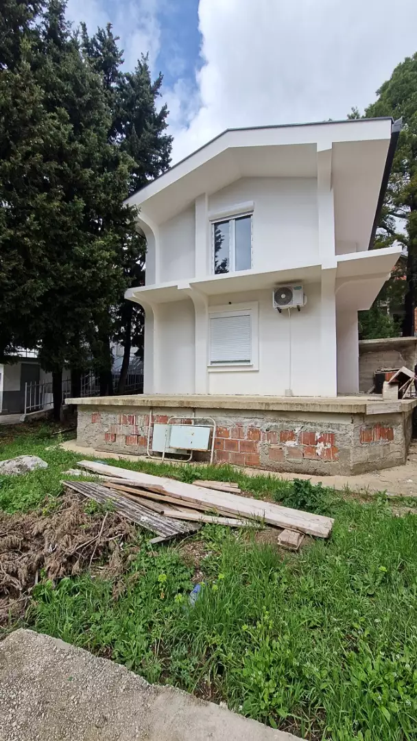 House 95m² in Montenegro, Bar. Priced at 110000€ rent photo-26