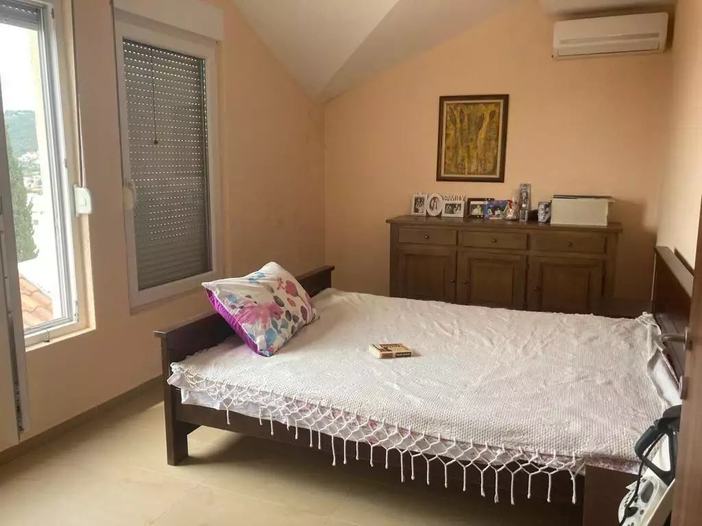 House 180m² in Montenegro, Dobra Voda. Priced at 270000€ rent photo-7