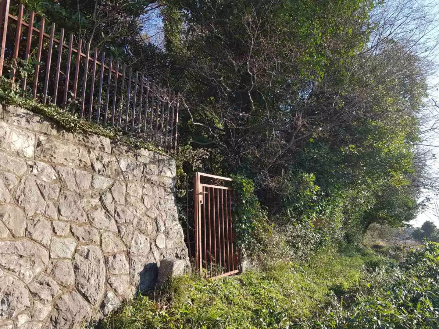 Land 66m² in Montenegro, Sutomore. Priced at 100000€ rent photo-2