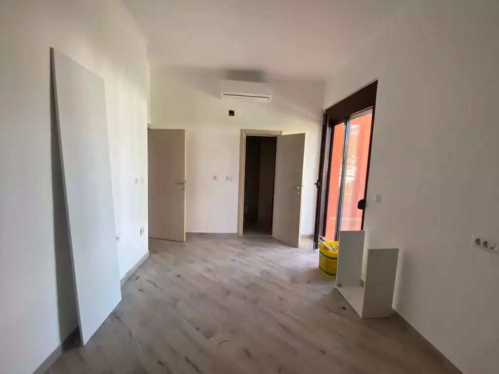 Flat 227m² in Montenegro, Dobra Voda. Priced at 550000€ rent photo-9