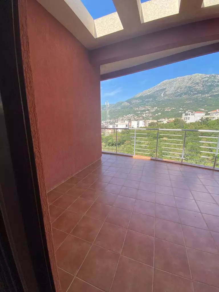 Flat 227m² in Montenegro, Dobra Voda. Priced at 550000€ rent photo-12