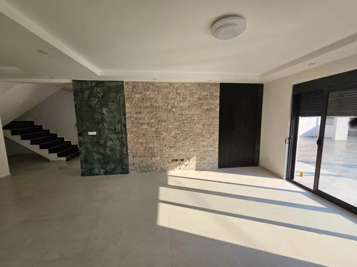 Villa 186m² in Montenegro, Bar. Priced at 260000€ rent photo-3