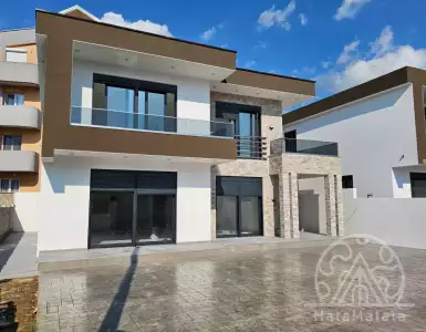 Buy in Montenegro for 260000€
