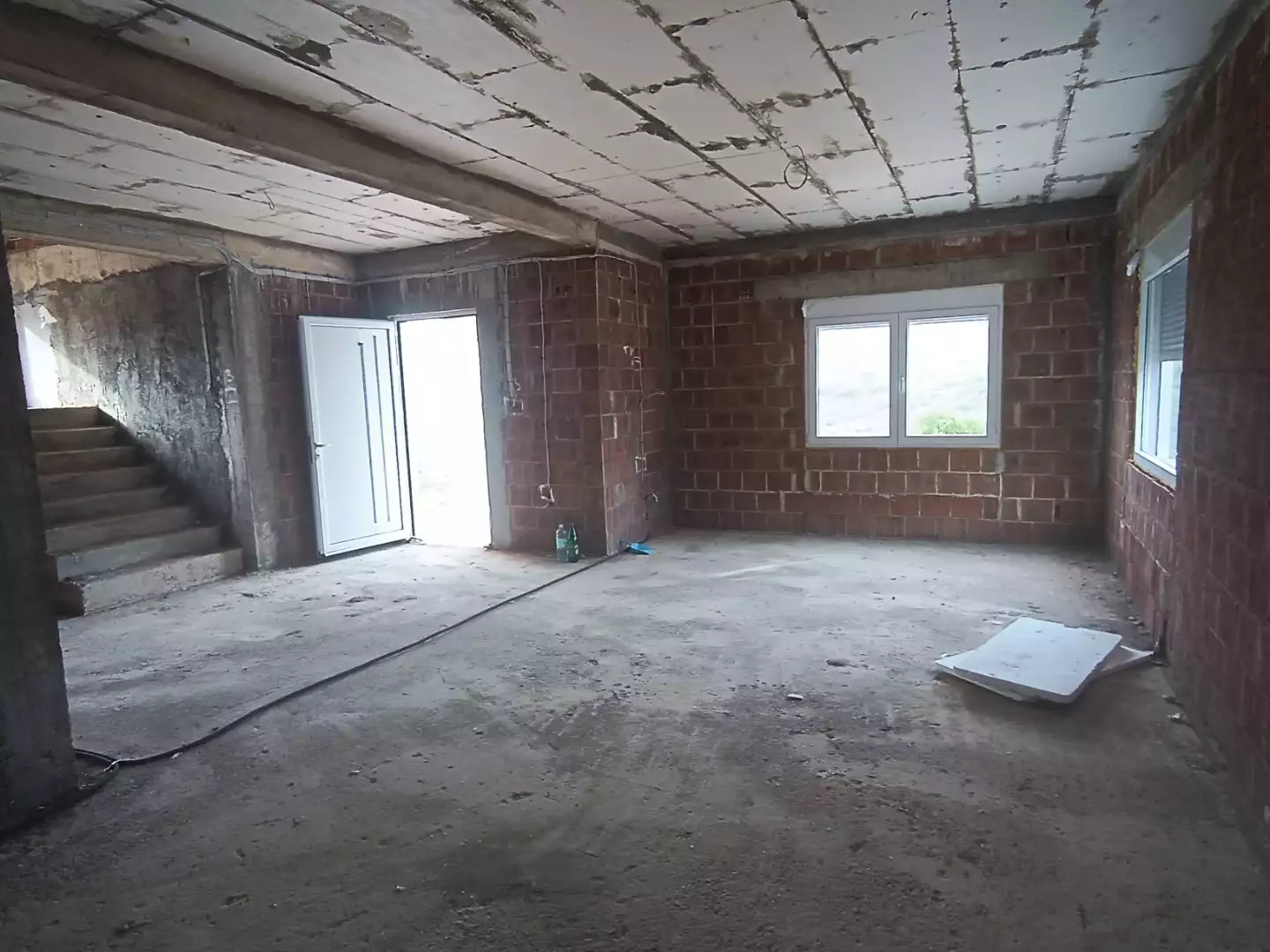 House 176m² in Montenegro, Dobra Voda. Priced at 147000€ rent photo-4
