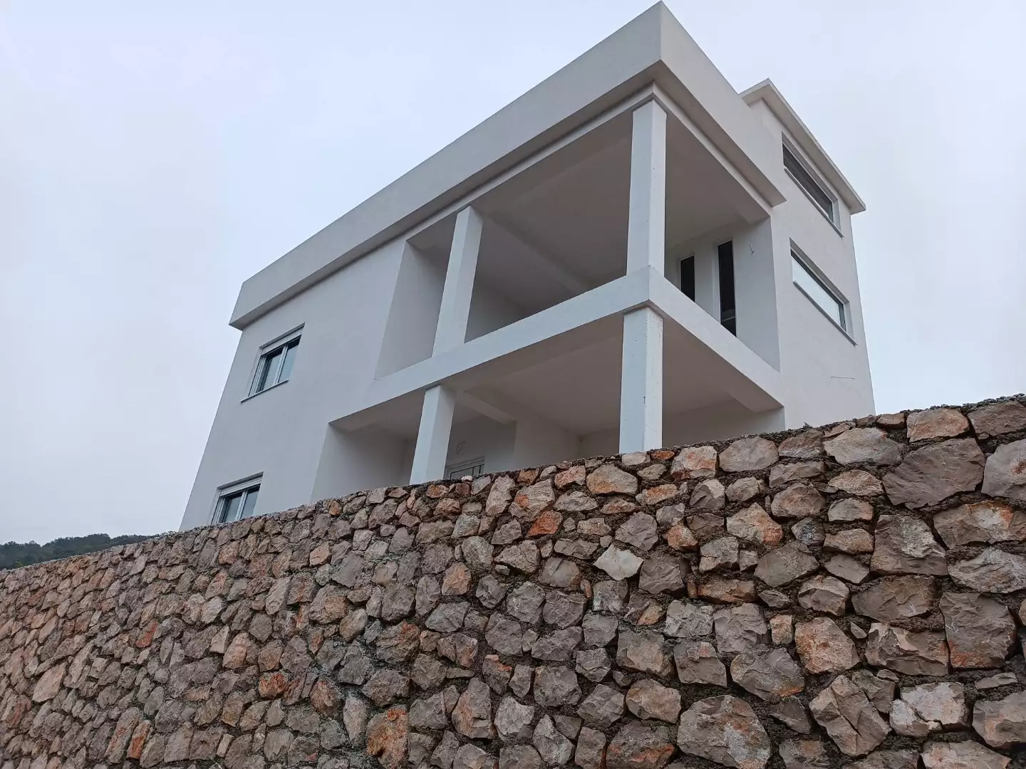 House 176m² in Montenegro, Dobra Voda. Priced at 147000€ rent photo-18