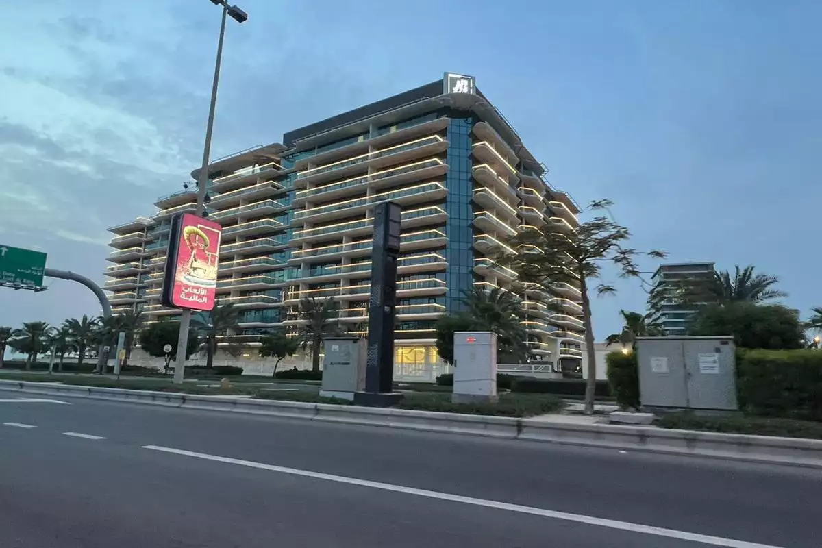 Flat 85m² in UAE, Abu Dhabi. Priced at 330000€ rent photo-8