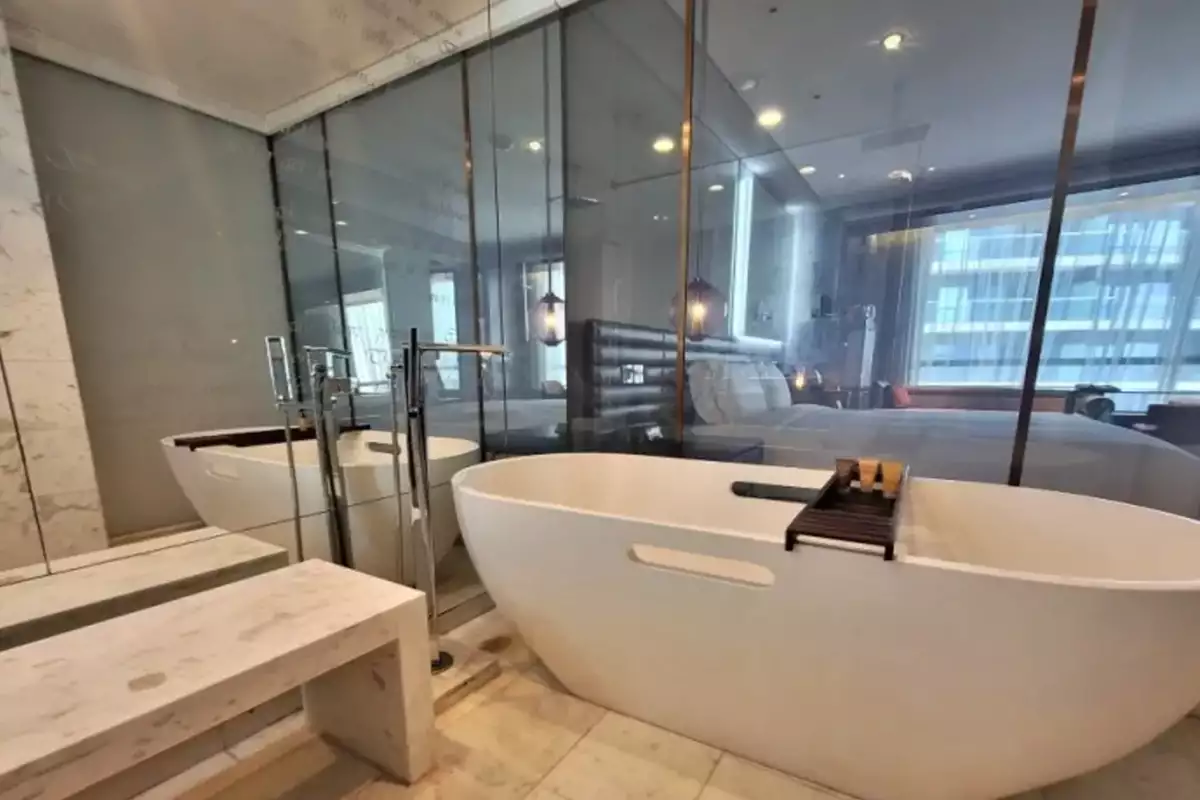 Flat 42m² in UAE, Dubai. Priced at 838000€ rent photo-7