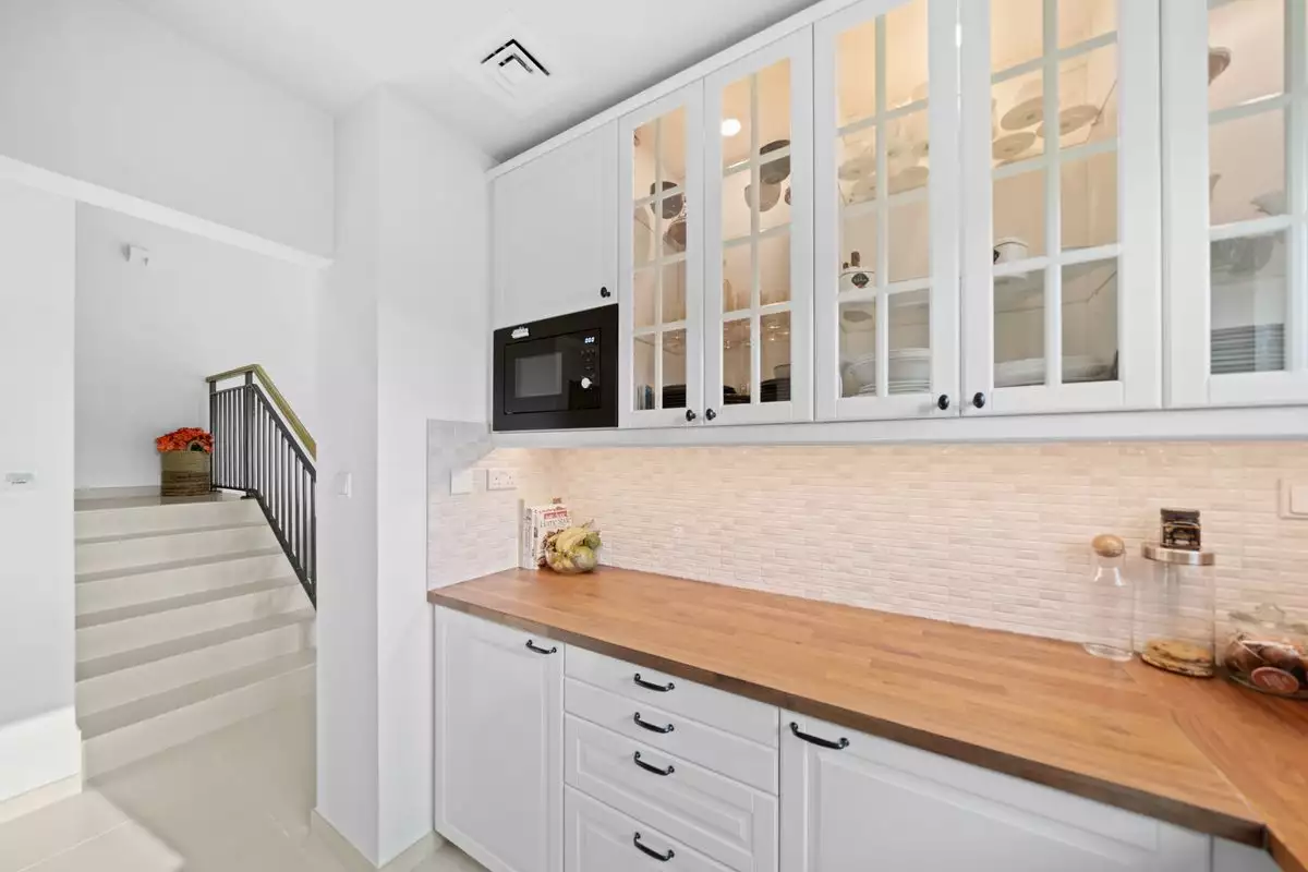 Cottage 350m² in UAE, Dubai. Priced at 788000€ rent photo-15