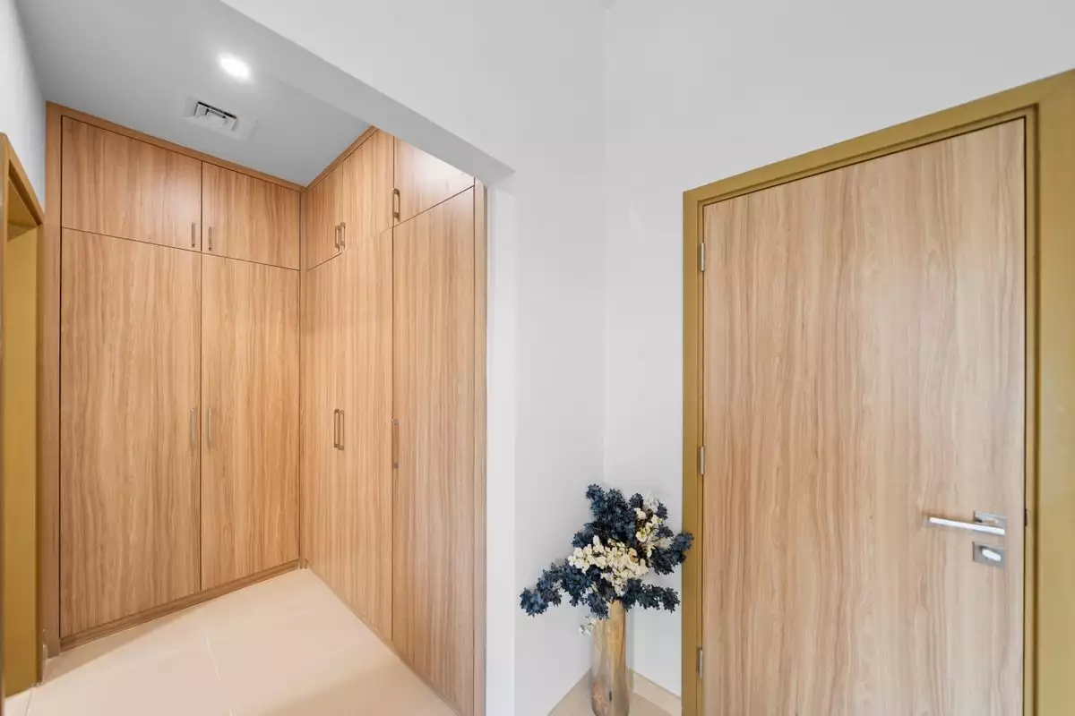Cottage 350m² in UAE, Dubai. Priced at 788000€ rent photo-20
