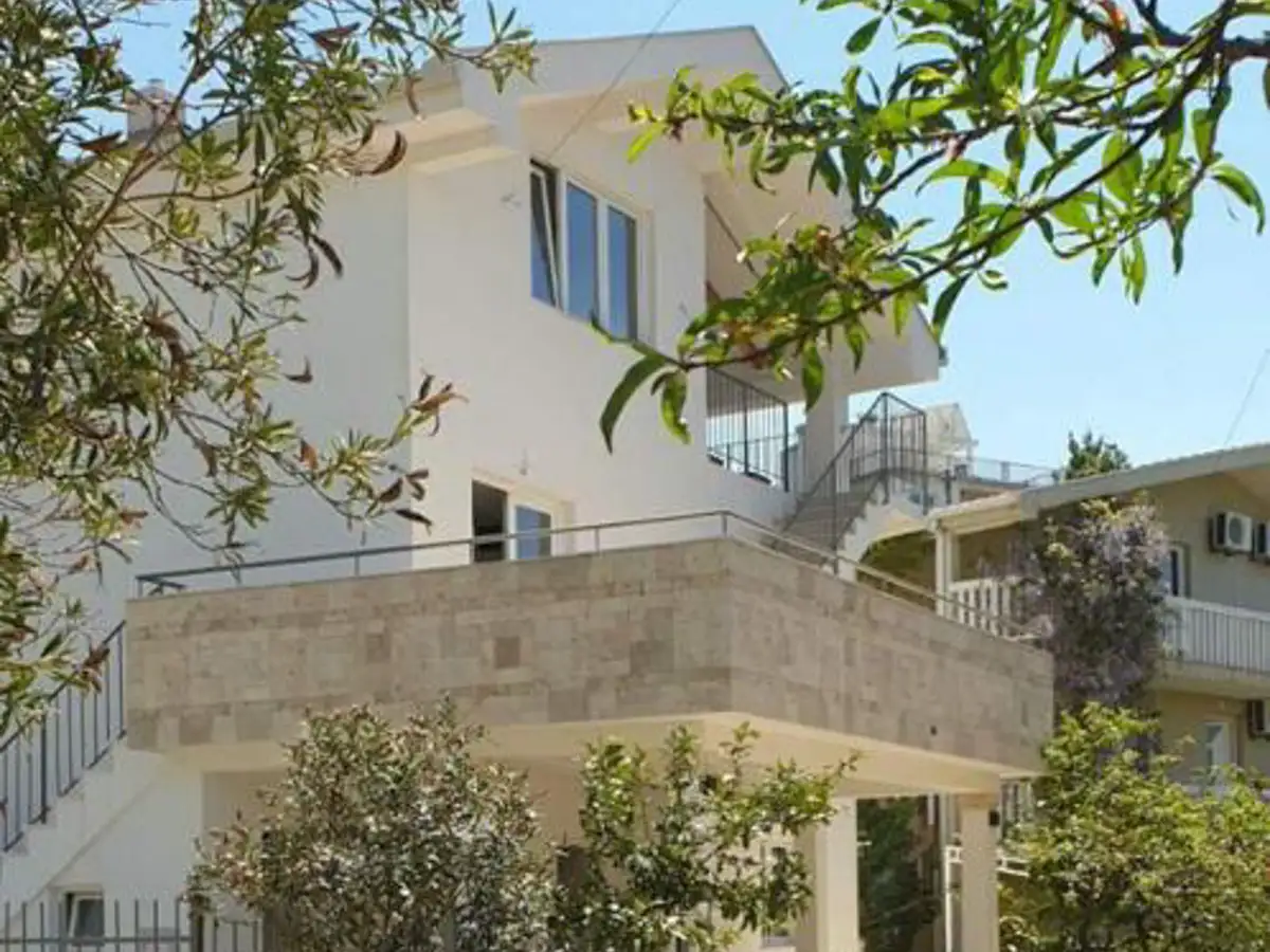 House 180m² in Montenegro, Utjeha. Priced at 210000€ rent photo-1