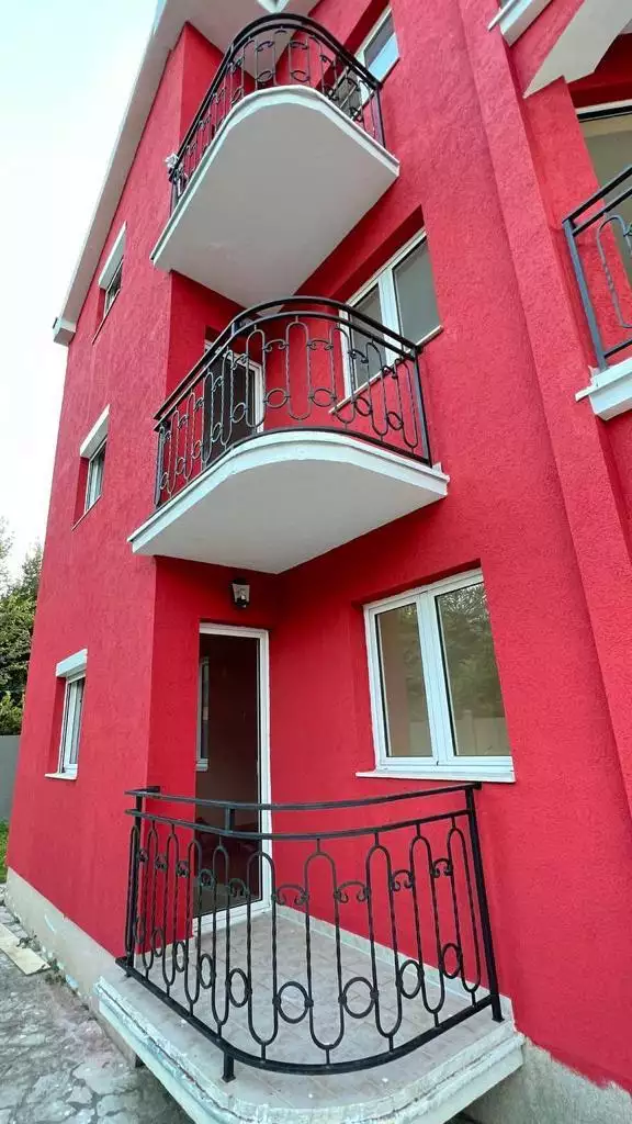 Flat 79m² in Montenegro, Lastva Grbaljska. Priced at 110000€ rent photo-2