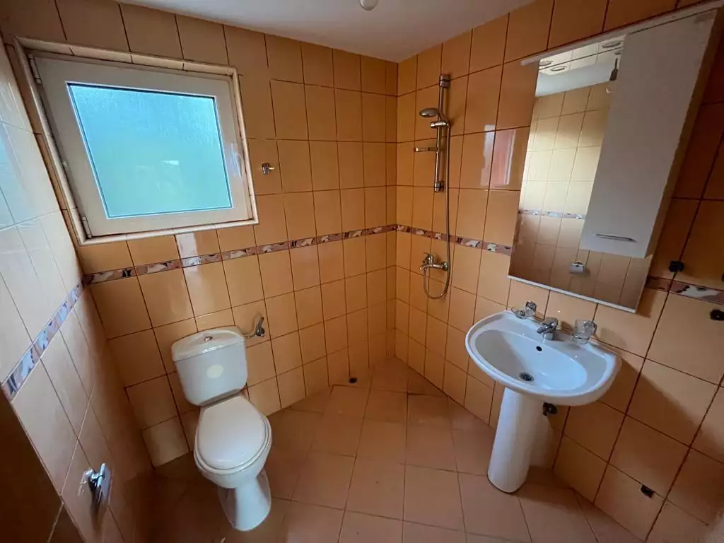 Flat 79m² in Montenegro, Lastva Grbaljska. Priced at 110000€ rent photo-9