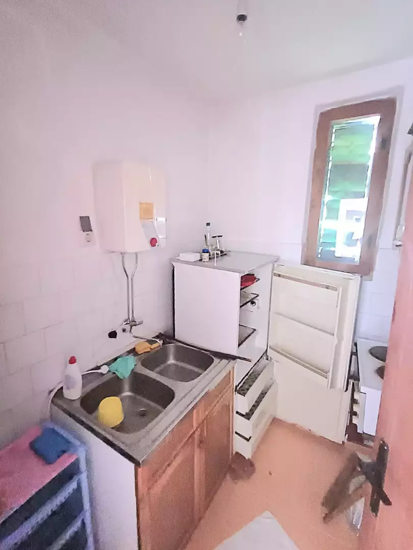House 100m² in Montenegro, Sutomore. Priced at 87000€ rent photo-6