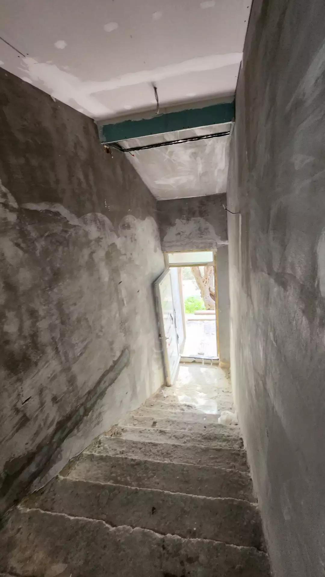 House 205m² in Montenegro, Ulcinj. Priced at 168000€ rent photo-12