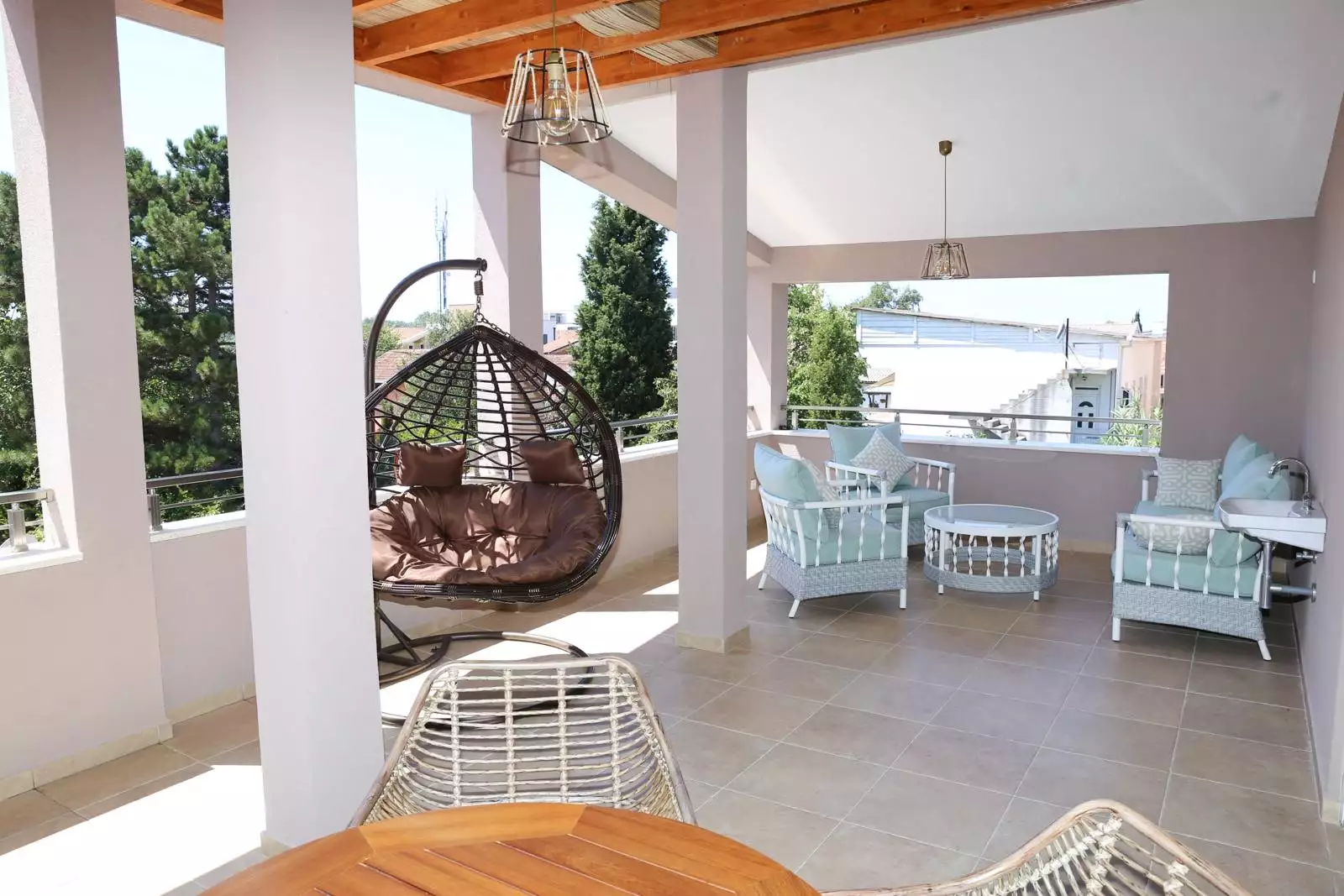 Flat 185m² in Montenegro, Ulcinj. Priced at 177000€ rent photo-1