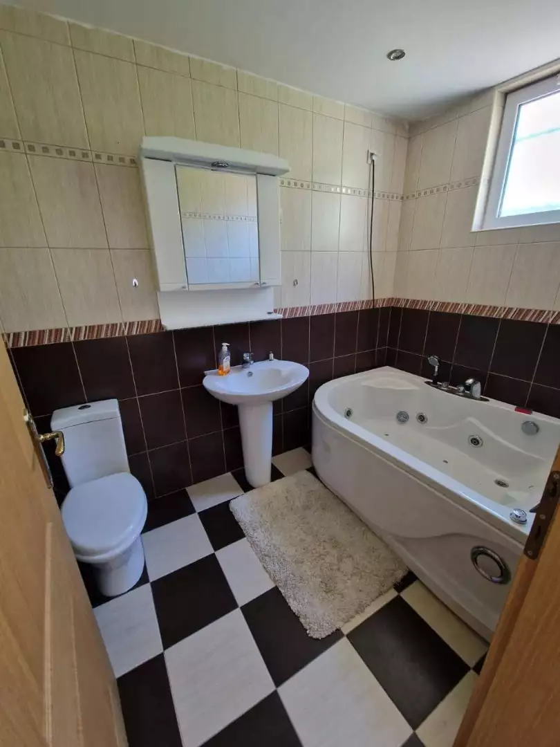 Flat 90m² in Montenegro, Petrovac. Priced at 210000€ rent photo-17