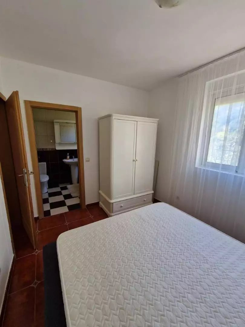 Flat 90m² in Montenegro, Petrovac. Priced at 210000€ rent photo-19