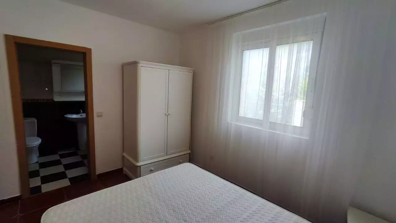 Flat 90m² in Montenegro, Petrovac. Priced at 210000€ rent photo-26