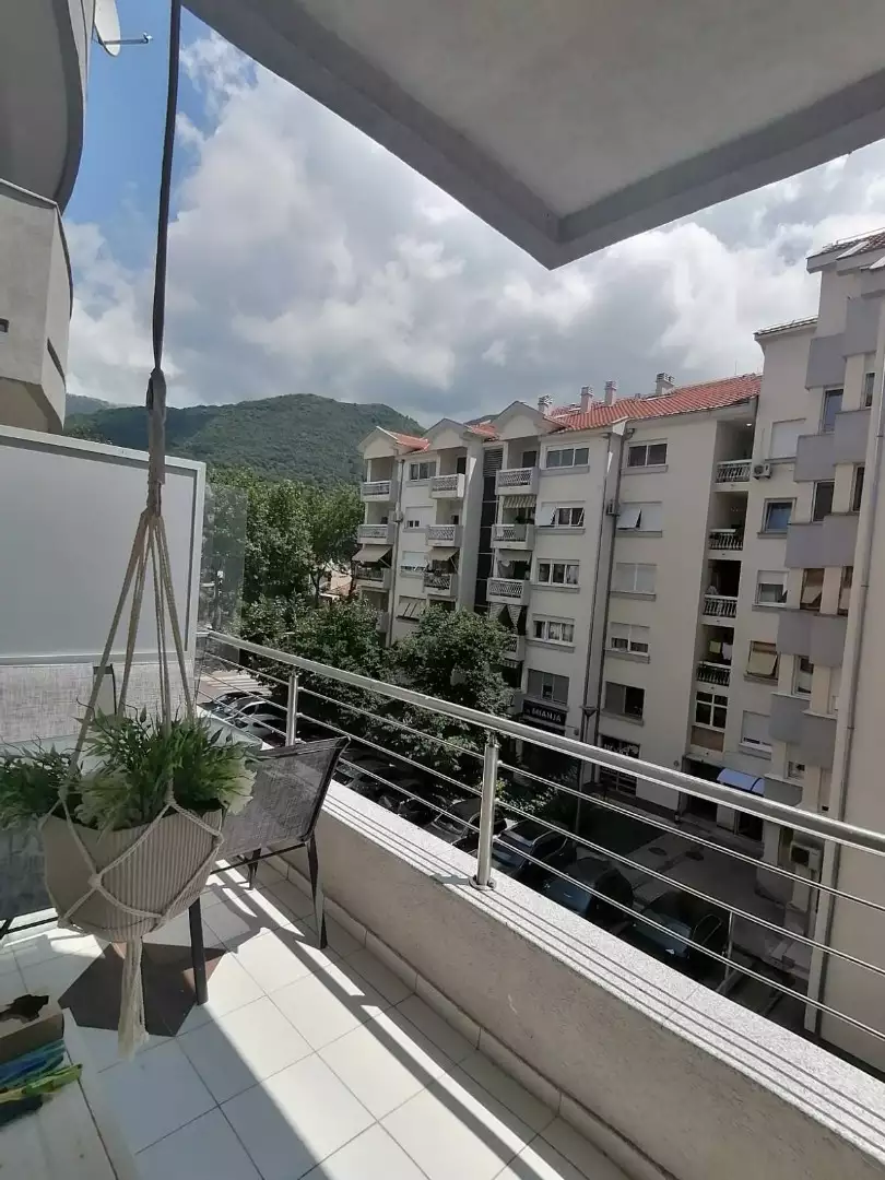 Flat 44m² in Montenegro, Tivat. Priced at 167000€ rent photo-9