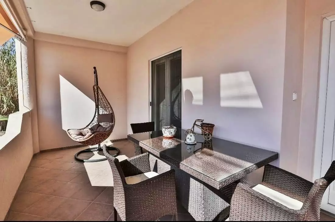 House 213m² in Montenegro, Bar. Priced at 200000€ rent photo-7