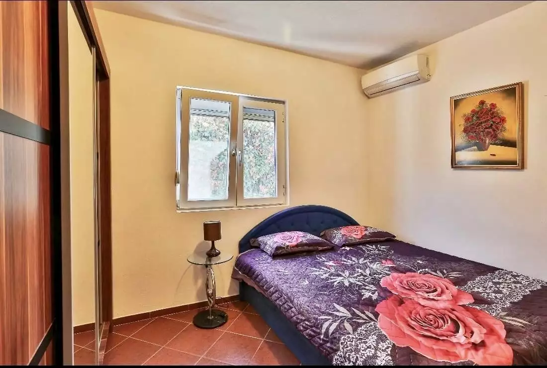 House 213m² in Montenegro, Bar. Priced at 200000€ rent photo-20