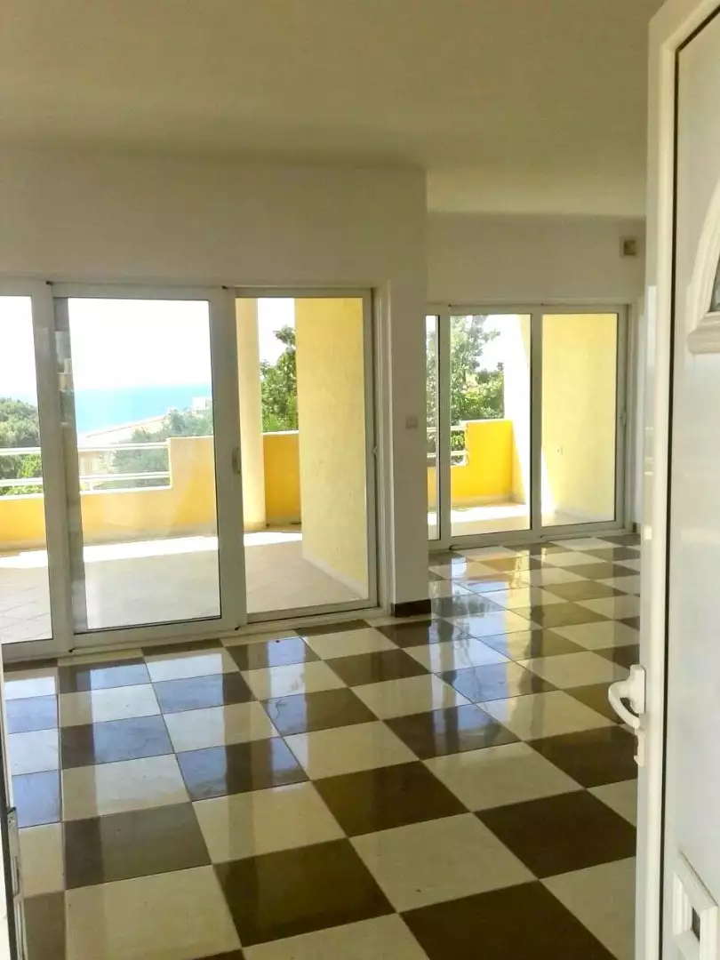 House 320m² in Montenegro, Utjeha. Priced at 230000€ rent photo-6