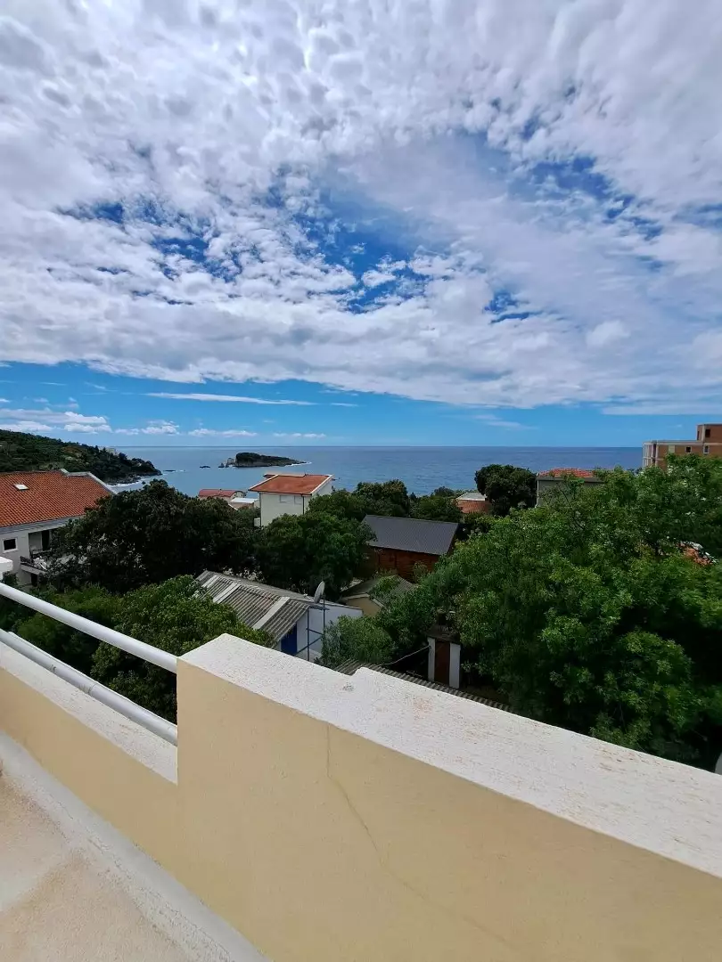 House 320m² in Montenegro, Utjeha. Priced at 230000€ rent photo-14