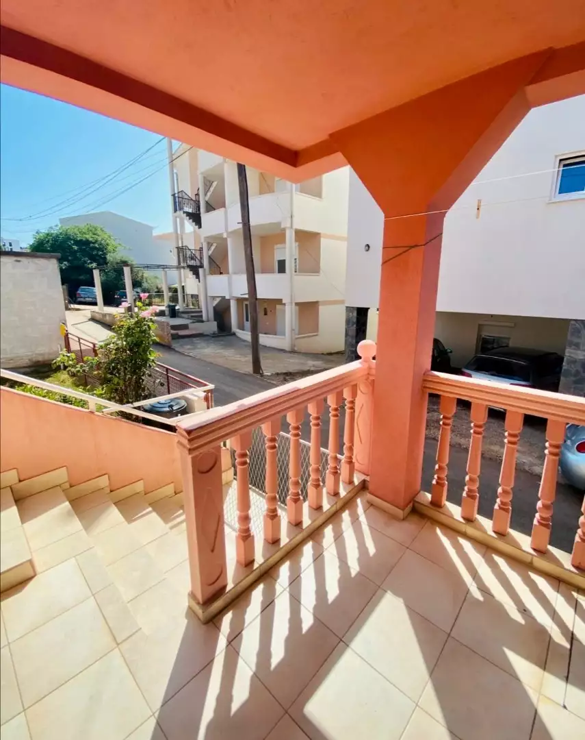 House 111m² in Montenegro, Dobra Voda. Priced at 170000€ rent photo-3
