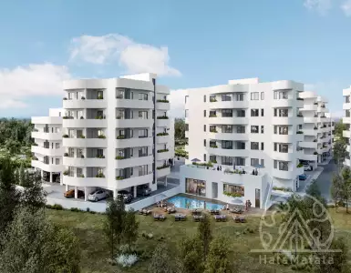 Buy in Cyprus for 241238€