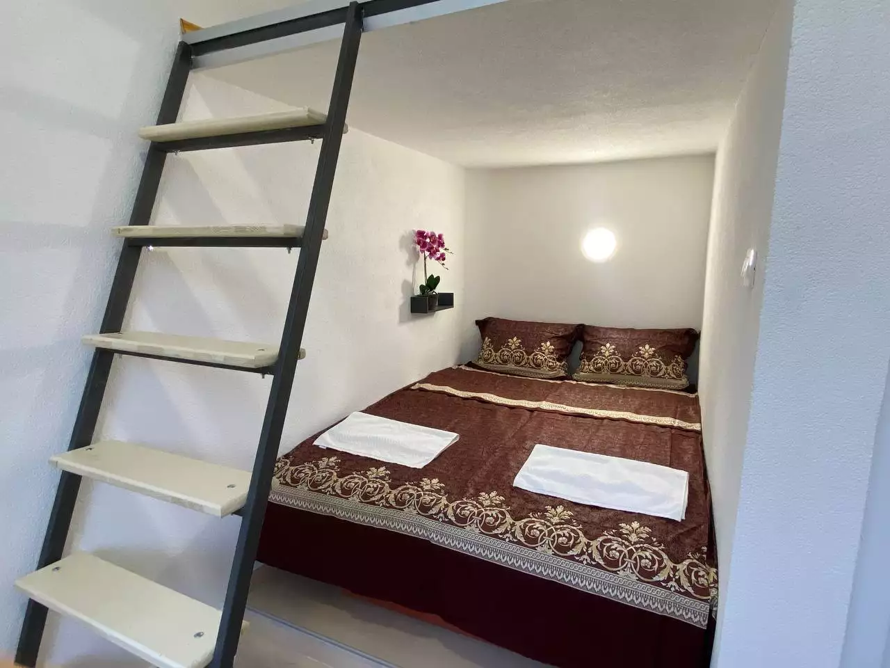 Flat 28m² in Montenegro, Sutomore. Priced at 85000€ rent photo-7