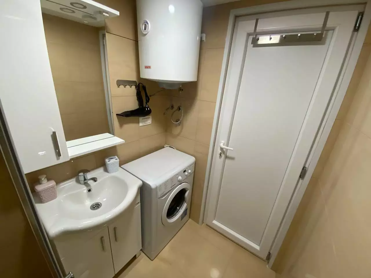 Flat 28m² in Montenegro, Sutomore. Priced at 85000€ rent photo-14