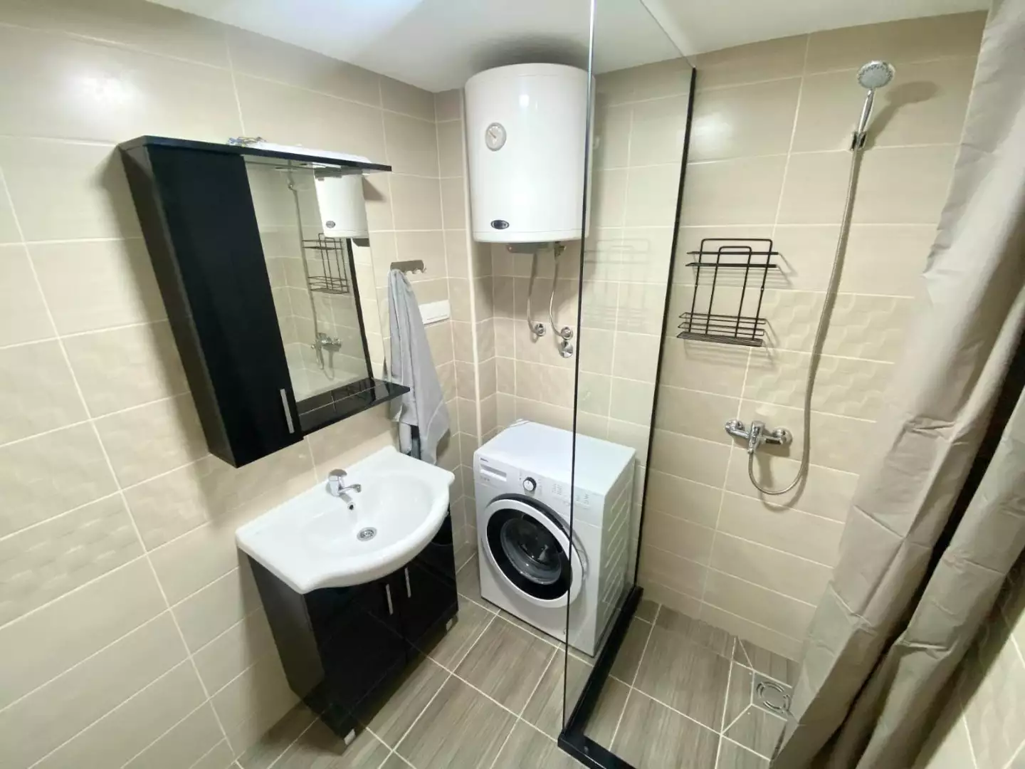 Flat 28m² in Montenegro, Sutomore. Priced at 85000€ rent photo-16