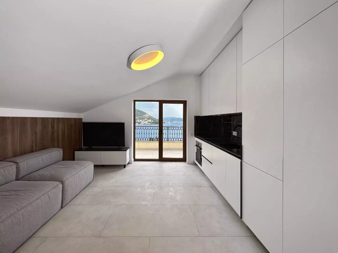 Flat 36m² in Montenegro, Kamenari. Priced at 145000€ rent photo-8