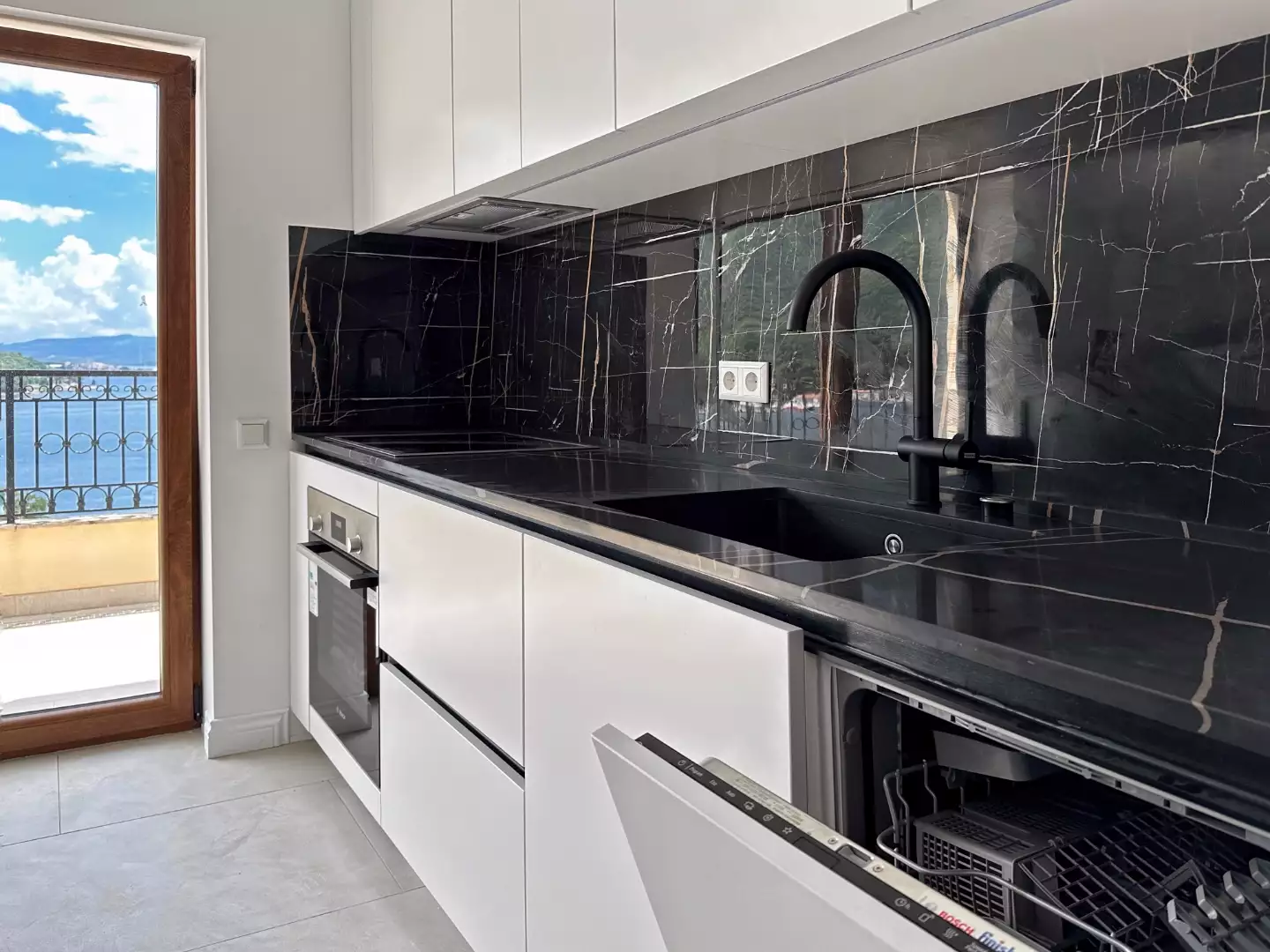 Flat 36m² in Montenegro, Kamenari. Priced at 145000€ rent photo-16