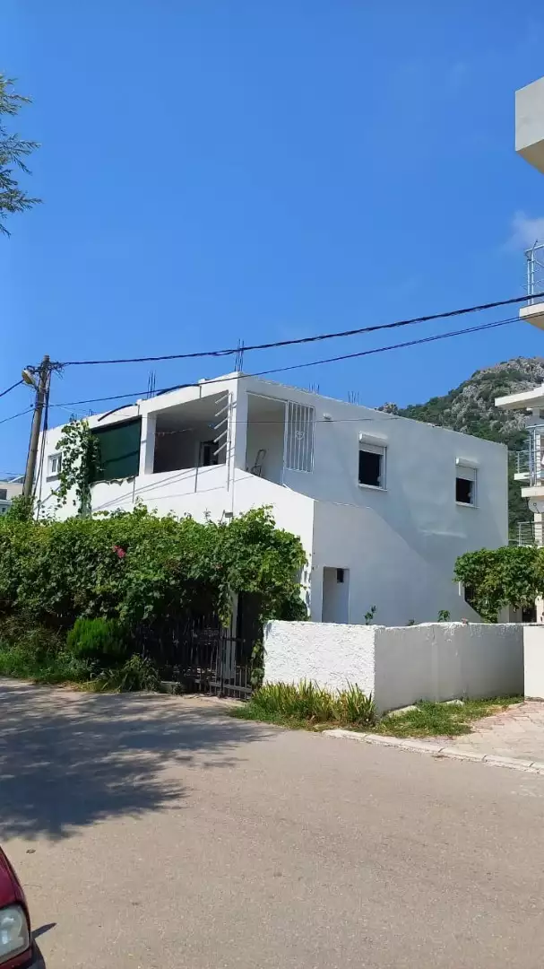 House 112m² in Montenegro, Sutomore. Priced at 140000€ rent photo-1
