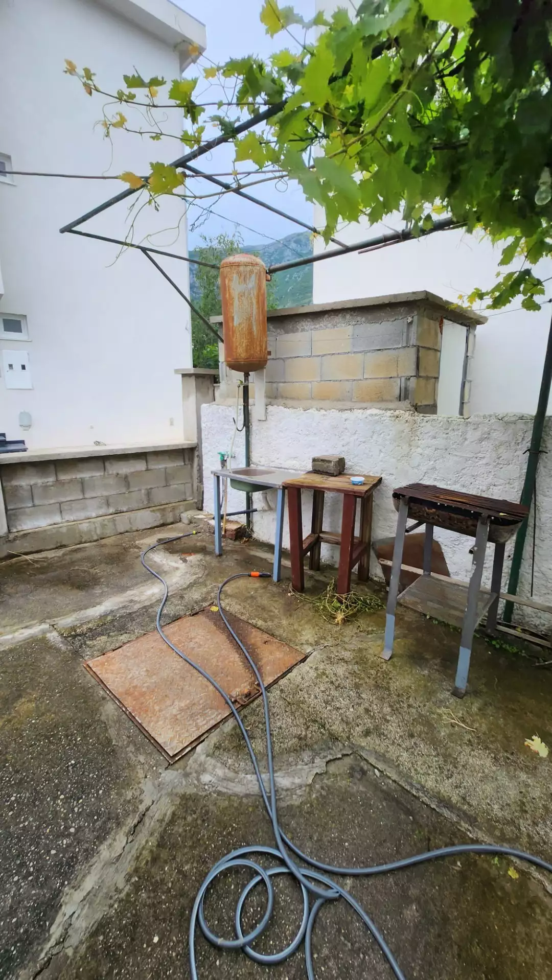 House 112m² in Montenegro, Sutomore. Priced at 140000€ rent photo-19